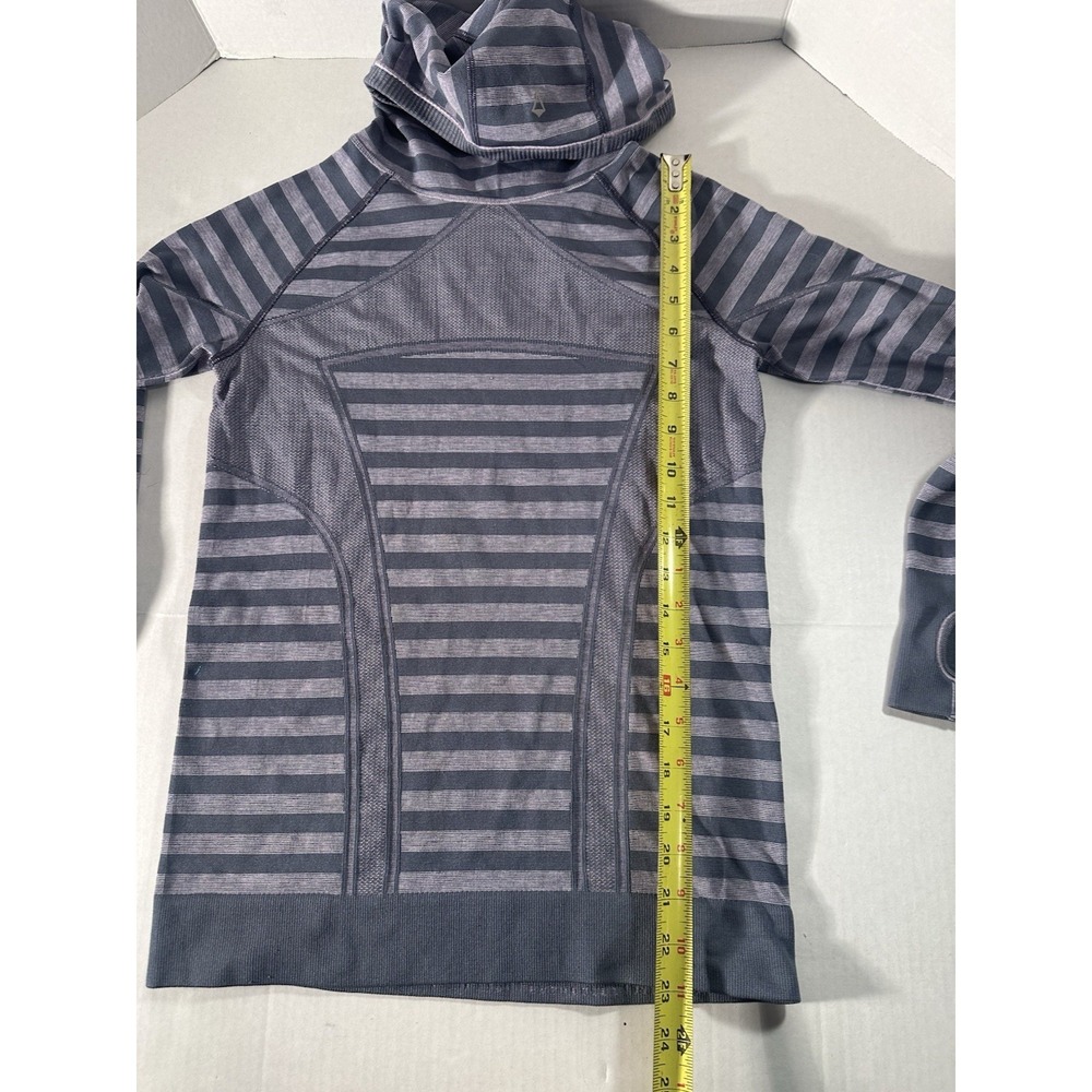 Ivivva By Lululemon Long Sleeve Hoodie Light And Dark Gray Stripped Girls Sz 14